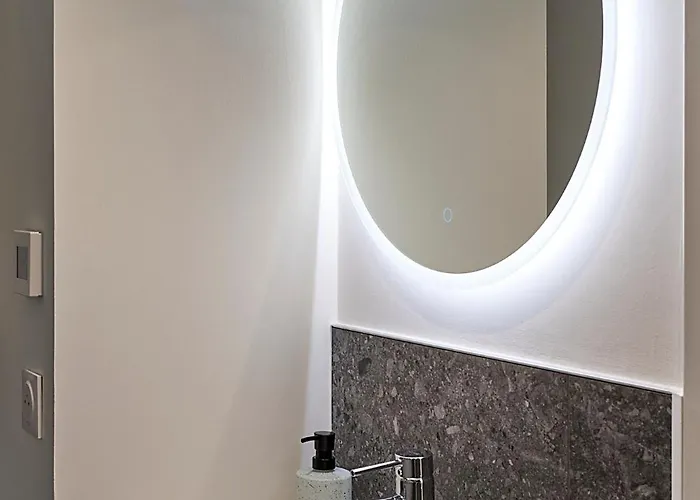 Le Salzmann Lejlighed *